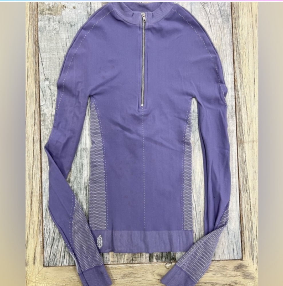 NWOT Free People Movement Purple Seamless Honeycomb Midlayer Long sleeve Top